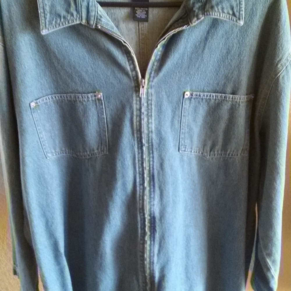 Denim zip-up shirt